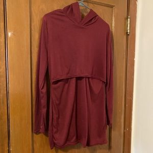 Women’s maroon breastfeeding nursing hoodie